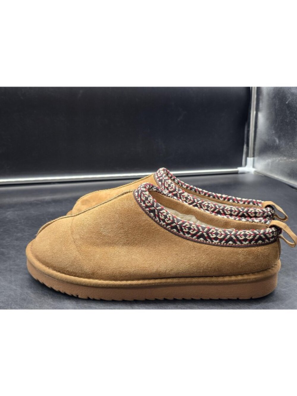 Soda Slippers Shoes Womens Size 10 Brown Faux Suede Fuzzy Lined Clog Stains - Picture 4 of 10